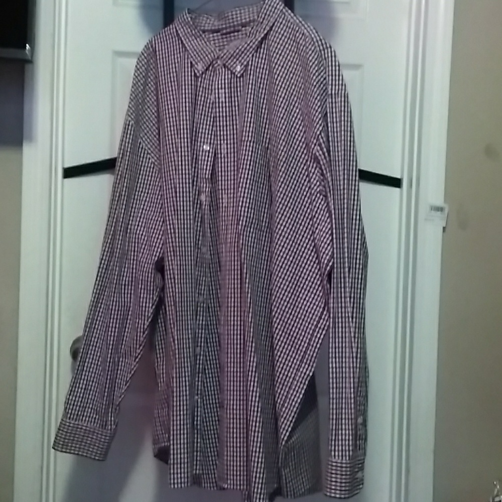 Men's collared button up shirt.